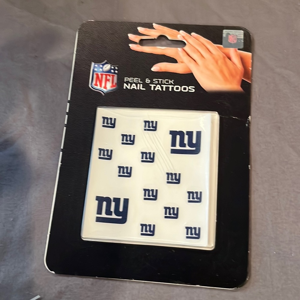 New York Giants peel and stick nail tattoos